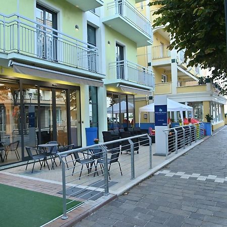 Hotel Italy Misano Adriatico Eksteriør billede
