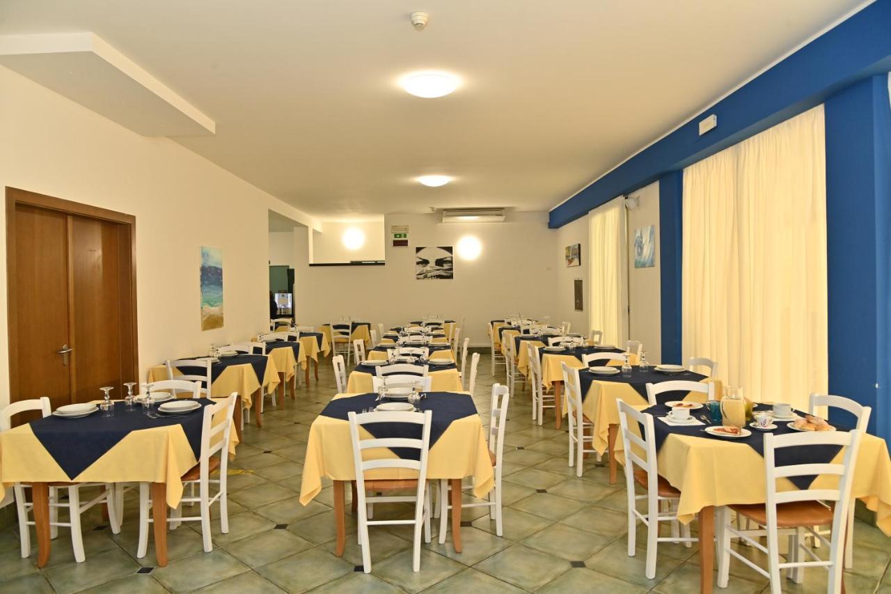 Hotel Italy Misano Adriatico Eksteriør billede
