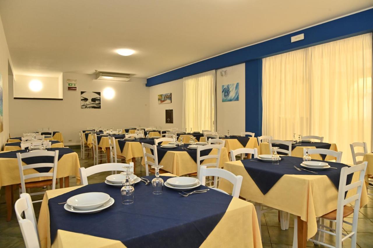 Hotel Italy Misano Adriatico Eksteriør billede